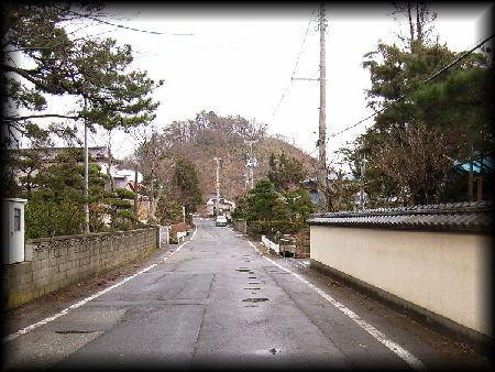 �V����W��